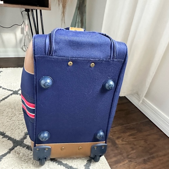 Tommy Hilfiger Navy Men's Tote Bag with wheels - Picture 6 of 16